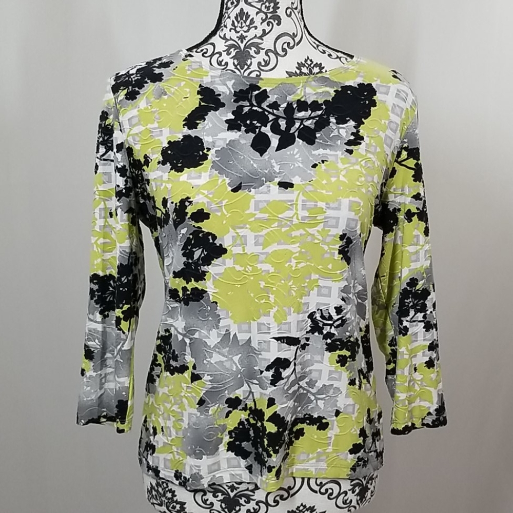 JM Collection Top - Picture 3 of 7